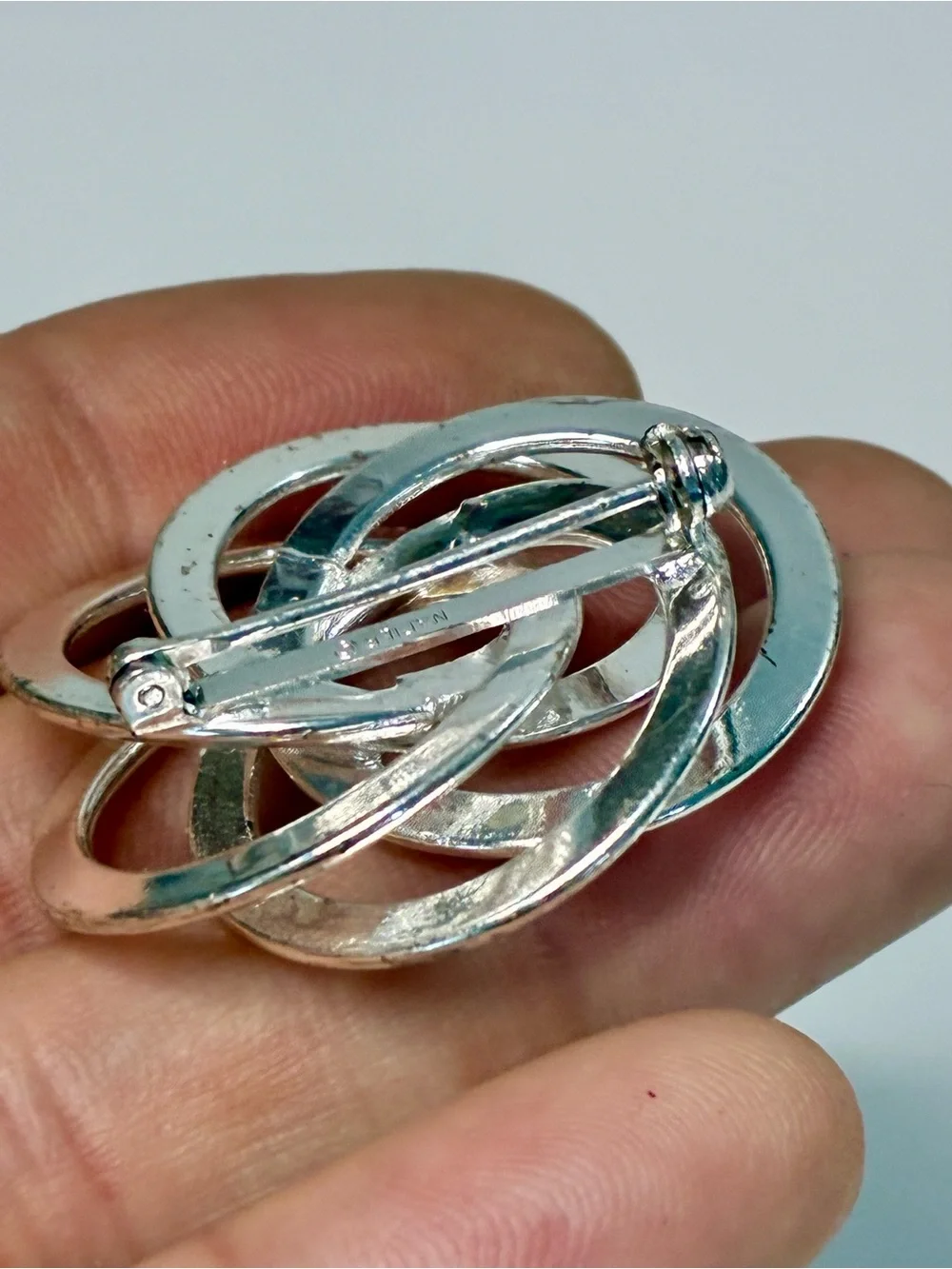 Napier Silver Infinity Interlocking Knot Brooch Lightweight Timeless Elegant